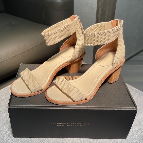 Lovely Frye heels! - Picture 2 of 6